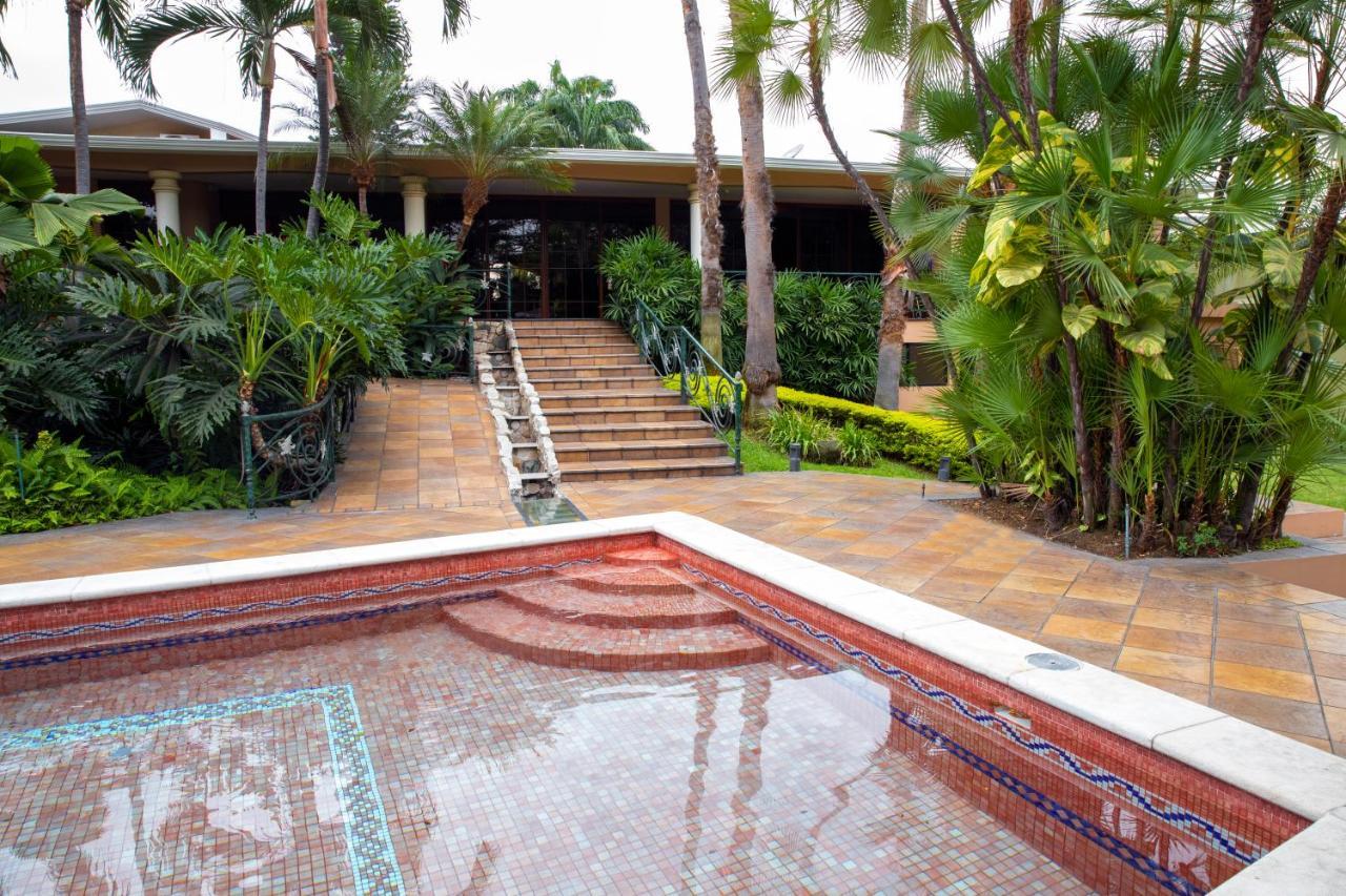 Luxva Hotel Boutique Guayaquil Buitenkant foto