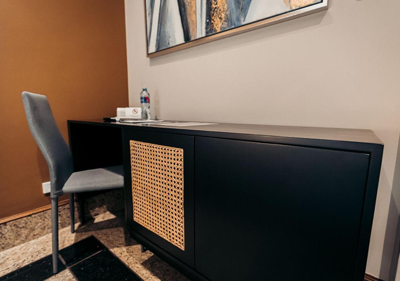 Luxva Hotel Boutique Guayaquil Buitenkant foto